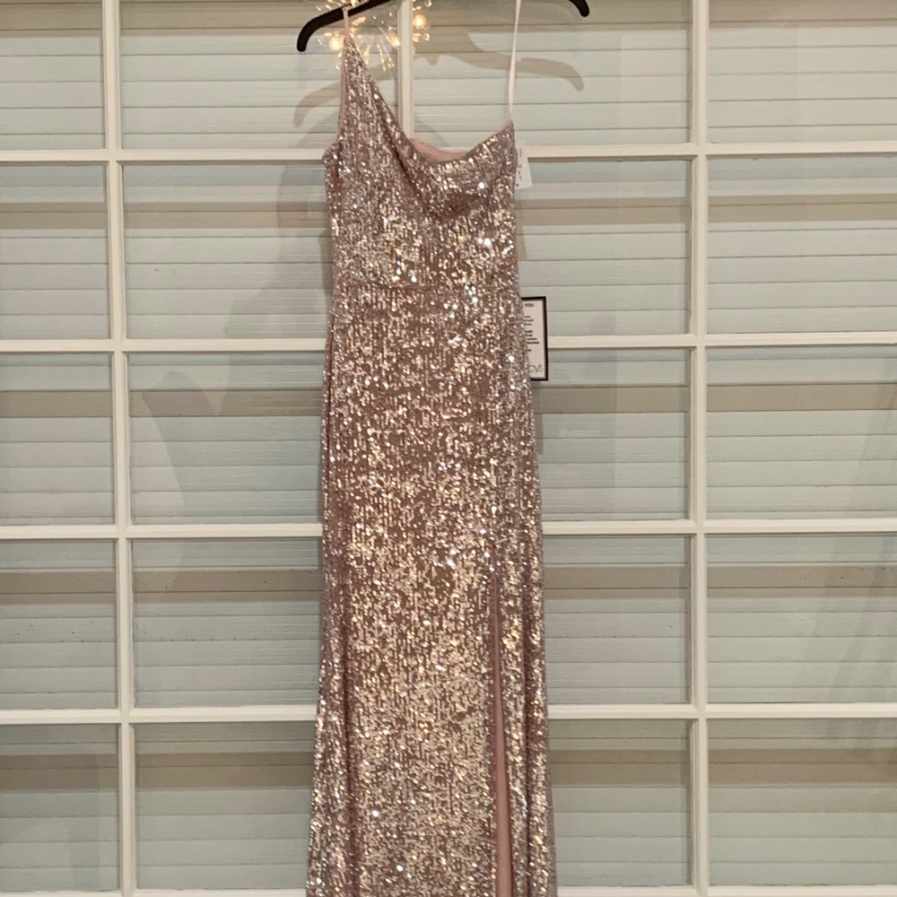 Xscape long sequined gown NWT - Picture 4 of 11